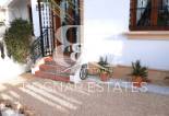 Resale - Townhouse -
Orihuela Costa - Villamartín