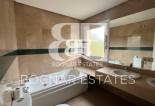 Herverkoop - apartment -
Marbella - Nueva Andalucía