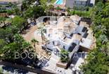 Herverkoop - Villa -
Marbella - Sierra Blanca