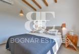 Resale - Villa -
Altea