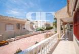Herverkoop - Villa -
Algorfa