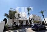 Herverkoop - Herenhuis -
Dehesa de Campoamor - Las Ramblas