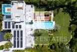 Wiederverkauf - Villa -
Marbella - East Marbella