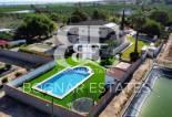 Resale - Country House -
San Miguel de Salinas
