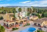 Herverkoop - Country House -
Orihuela