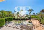 Herverkoop - Villa -
Elche