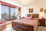 Resale - apartment -
Alicante - Center