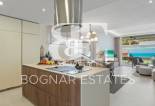 Wiederverkauf - Villa -
Marbella - Puerto Banús