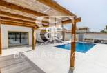 Herverkoop - Villa -
Torrevieja - Torreta Florida