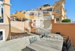 Resale - Townhouse -
Villamartín