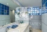 Herverkoop - apartment -
Marbella - Puerto Banús