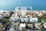 Wiederverkauf - Villa -
Marbella - Las Chapas