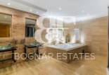 Herverkoop - Villa -
Marbella - Elviria