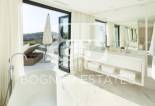 Resale - Villa -
Marbella - Nueva Andalucía