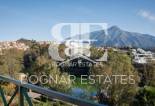 Herverkoop - apartment -
Marbella - Nueva Andalucía