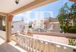 Herverkoop - Villa -
Algorfa