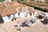 Resale - Villa -
Gea Truyols - Gea y Trujols