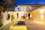 Herverkoop - Villa -
Marbella - Nueva Andalucía