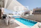 Wiederverkauf - Villa -
Orihuela Costa - Villamartín