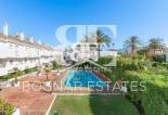 Wiederverkauf - Stadthaus -
Marbella - Puerto Banús