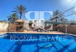 Wiederverkauf - Villa -
Cabo Roig