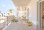 Resale - apartment -
Orihuela Costa - Villamartín