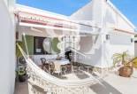 Wiederverkauf - Villa / Semi-detached Villa -
Torrevieja - Torreta Florida