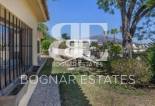 Resale - Villa -
Benahavis - La Quinta