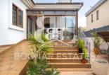 Resale - Villa -
Los Montesinos - La Herrada