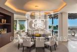 Herverkoop - Villa -
Marbella - Nueva Andalucía