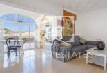 Resale - Villa -
Torrevieja - San Luis