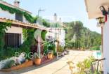Resale - Villa -
Onil