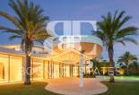Herverkoop - Villa -
Malaga - Casares