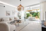 Herverkoop - Herenhuis -
Marbella - Nueva Andalucía