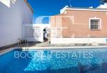 Resale - Villa -
Torrevieja - San Luis