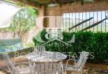 Resale - Villa -
Onil