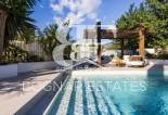 Herverkoop - Villa -
Marbella - Nueva Andalucía
