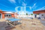Resale - Country House -
Almoradí - Las Heredades