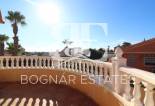 Herverkoop - Villa -
La Marina - La Escuera