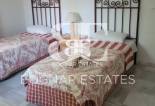 Wiederverkauf - Villa -
Marbella - Las Chapas