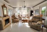Resale - Country House -
San Miguel de Salinas