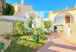 Wiederverkauf - Villa -
Torrevieja - Los Balcones - Los Altos del Edén