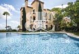 Herverkoop - apartment -
Benahavis - La Quinta