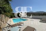 Resale - Villa -
Blanca