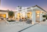 Herverkoop - Villa -
Marbella - Nueva Andalucía