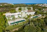 Herverkoop - Villa -
Malaga - Casares
