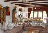 Herverkoop - Country House -
Orihuela