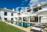 Wiederverkauf - Villa -
Marbella - Sierra Blanca