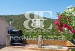 Resale - Villa -
Onil