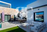 Resale - Villa -
Algorfa - La finca Golf